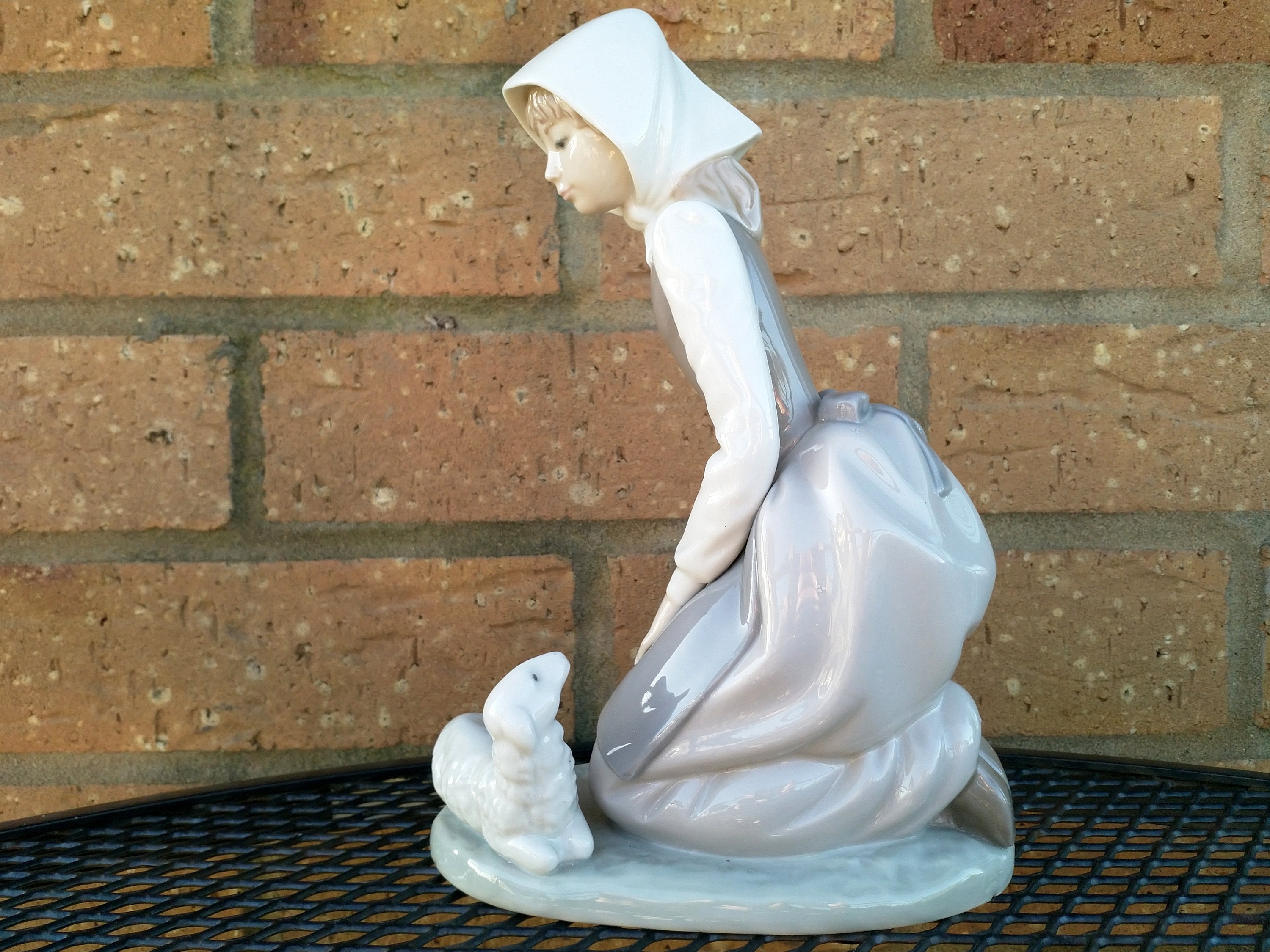 Lladro Nao Girl Lamb 02000304 Porcelain Figurine - Etsy