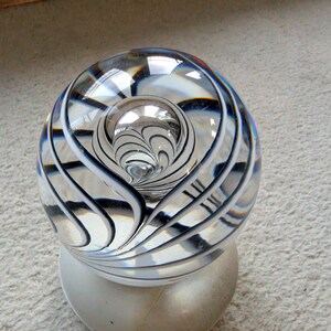 STUDIO AHUS SWEDEN ガラス工芸　オブジェ　ペーパーウエイト Studio Ahus Sweden Paperweights - Etsy