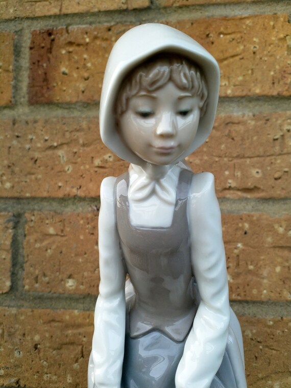 Lladro Nao Girl Lamb 02000304 Porcelain Figurine - Etsy