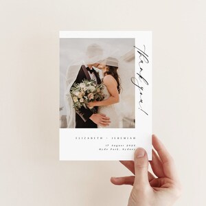 Druckbare Hochzeit Dankeskarte Vorlage mit Foto, Modernes einfaches Dankeschön zum Ausdrucken, Sofort-Download, in Corjl bearbeiten