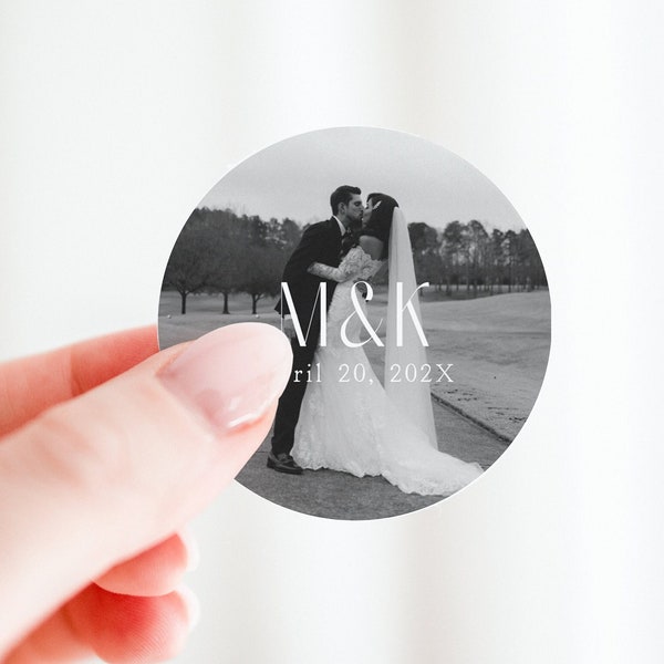 Round wedding photo sticker template, Editable save our date wedding announcement label with picture, Printable wedding envelope seals