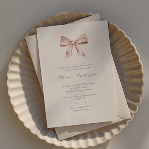 Elegante Baby-Einladung mit rosa Band, elegante Baby-Einladung mit Schleife, elegante Baby-Einladung in Corjl