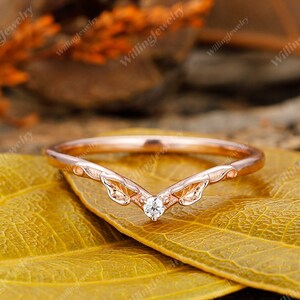 Vintage leaf design wedding band branch band Art deco yellow gold antique Stacking matching band marquise bridal Anniversary ring