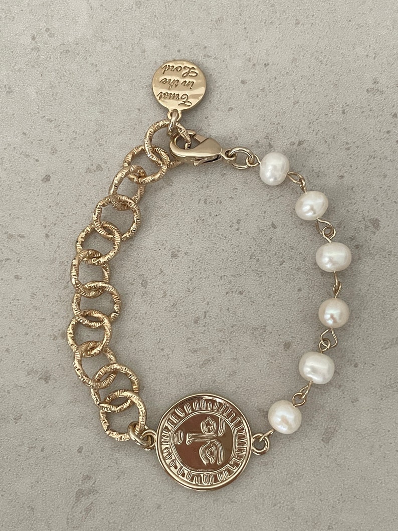Greek Coin Charm Bracelet, Antique Asymmetric Baroque Pearl Bracelet, Gold Filled Dainty Bracelet, Chunky Chain Bracelet, Gift for Lovers