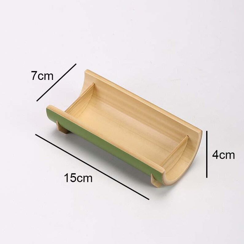 Handcrafted natural bamboo serving plate