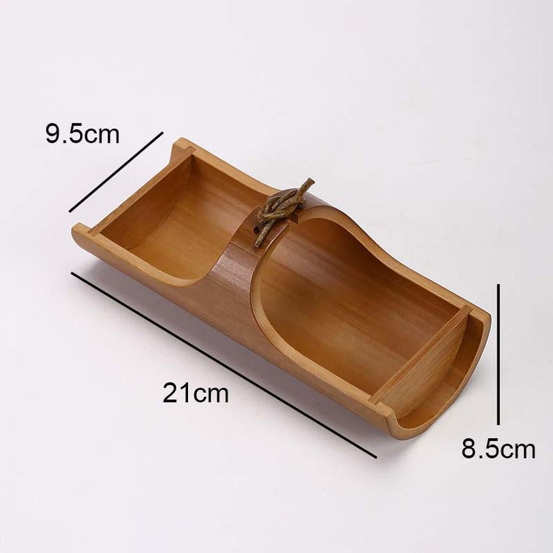 Handcrafted natural bamboo serving plate