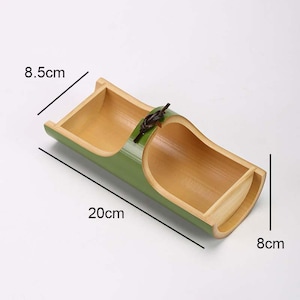 Handcrafted natural bamboo serving plate