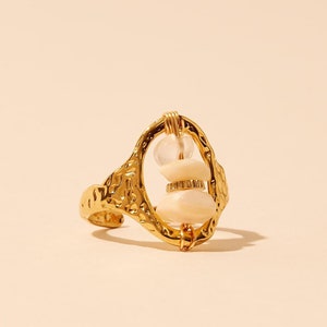 Adjustable ring in stainless steel and mother-of-pearl pearls - Golden or silver mother-of-pearl pearl ring