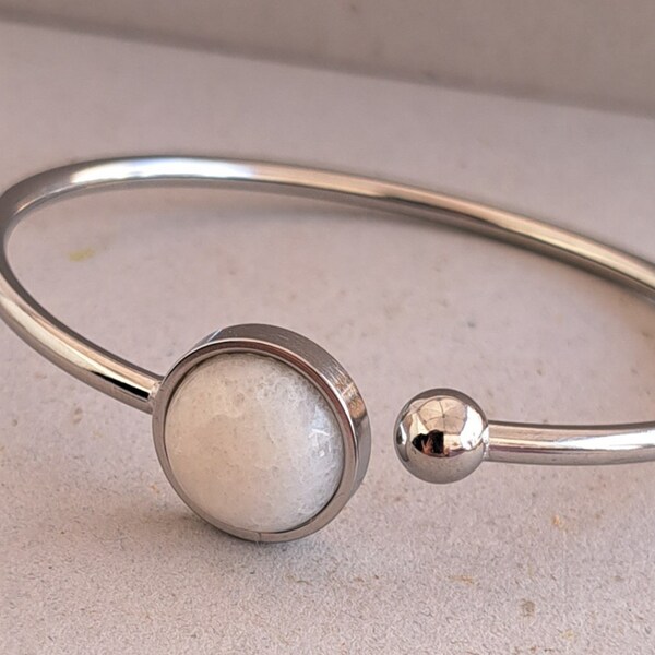 Moonstone bangle bracelet - Stainless steel