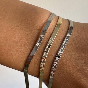 Custom Text Bracelet,Italian Silver Chain,Personalized Name Couple Bracelet,Personalized Engraved Couple Bracelet,Dainty Couple Bracelet Set
