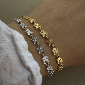 925 Sterling Silver Butterfly Bracelet, Tiny Butterfly Bracelet, Minimalist Butterfly Bracelet, Dainty Gold Butterfly Bracelet,Gift for Her