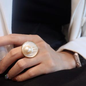 Natural big Pearl Ring Silver|Vintage Pearl ring gold|Statement Mabe Pearl ring Women|June Birthstone Pearl ring|Handmade Real Pearl ring