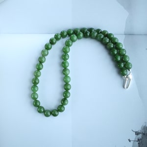 Natural Vivid Green Jade Beaded Necklace silver|High Quality Jade|Authentic green jade jewelry|Handmade jade beads nacklace women/10mm Beads