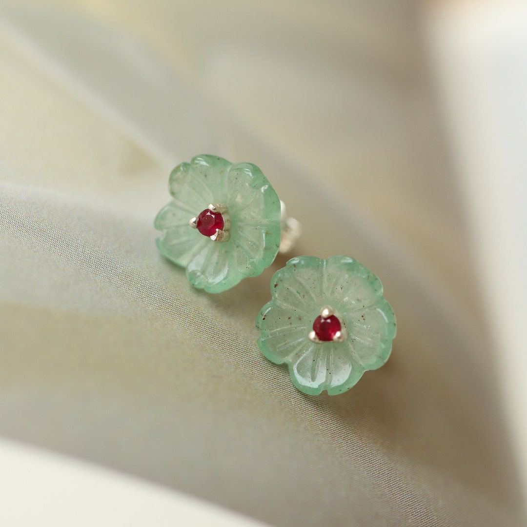 Natural Green Jade Stud Earrings With Ruby/tiny Jade Petal Flower Stud