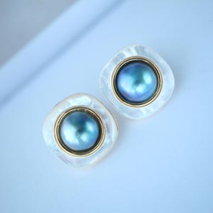 Natürliche Blau Mabe Perle Ohrstecker Sterling Silber|Einzigartige Mabe Perle Ohrstecker|Statement Ohrring|Handgefertigte Mabe Perle Bolzen|Perfektes Geschenk zum Jahrestag