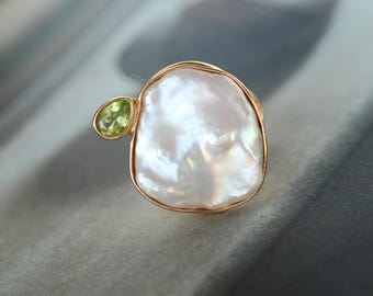 Natural Big Baroque Pearl Ring Silver|Art deco white Pearl ring gold Women|Statement Pearl ring|Unqiue June Birthstone Pearl ring jewelry