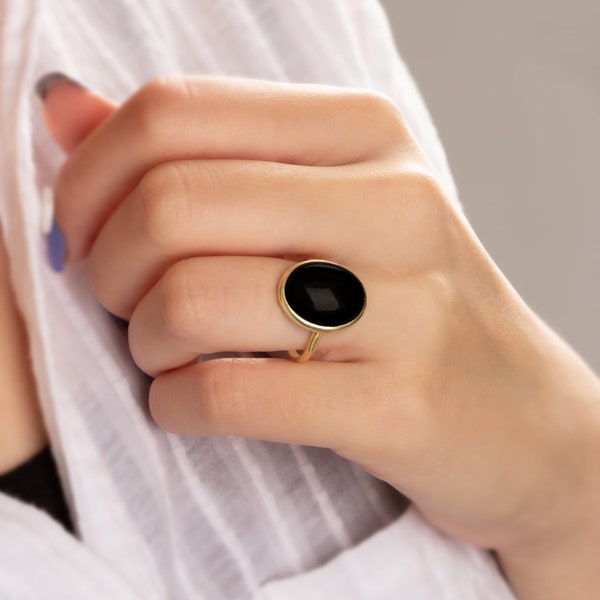 Black Onyx Ring, Black Ring, Onyx Ring Gold, Black Stone Ring Woman, Vintage Ring, Sterling Silver, Black Gemstone Ring, Handmade Jewellery