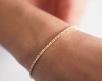 Bracciale tennis in oro, braccialetto tennis con zirconi cubici, braccialetto minimalista, braccialetto di diamanti, regalo per la fidanzata, regalo per lei, fatto a mano