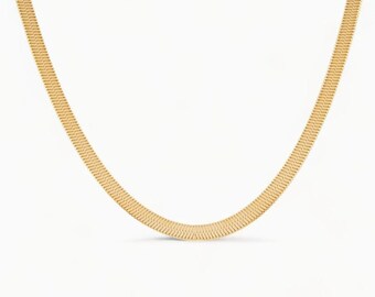 Serpenta Necklace