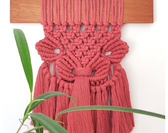 Macrame PATTERN in English - Written PDF and Knot Guide - diy macrame wall hanging - digital download how to tutorial - FLORENCE