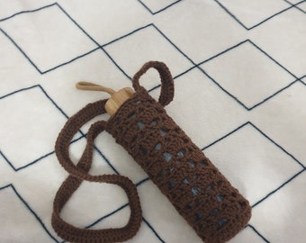 Crochet water bottle holder