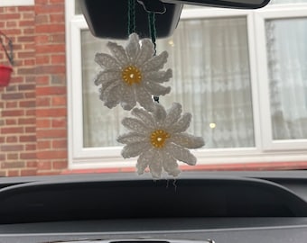 Crochet daisy car hanging pattern pdf