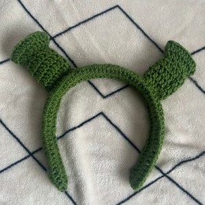 Crochet shrek headband