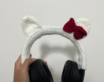 Crochet Hello Kitty headphone cover