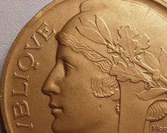 Français médaille d’art doré République Française par Morlon Prix sportif 50mm