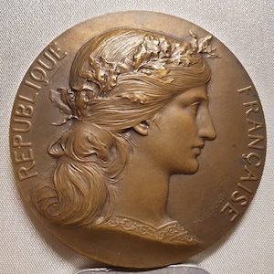 1932 Marianne French art medal emergency medical award by Dupuis