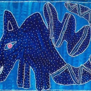 Dragón azul. Obra contemporánea original de Anna Margaretha Pettersson. Acrílico sobre cartón reciclado. 19*26,5 cm