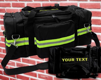 Sac de sport ou sac de station de pompier personnalisé en noir avec votre nom ou texte personnalisé