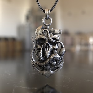 Skull Octopus Anchor 925 Sterling Silver Necklace - Nautical Inspired, Artisan Crafted Pendant, Ideal for Sea  Gothic Jewelry Lovers