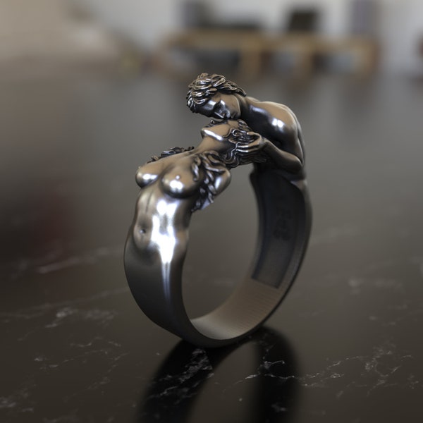 Two Lovers Kissing Ring - 925 Sterling Silver - Romantic Design - Handmade Craftsmanship Symbol of Love Unique Jewelry