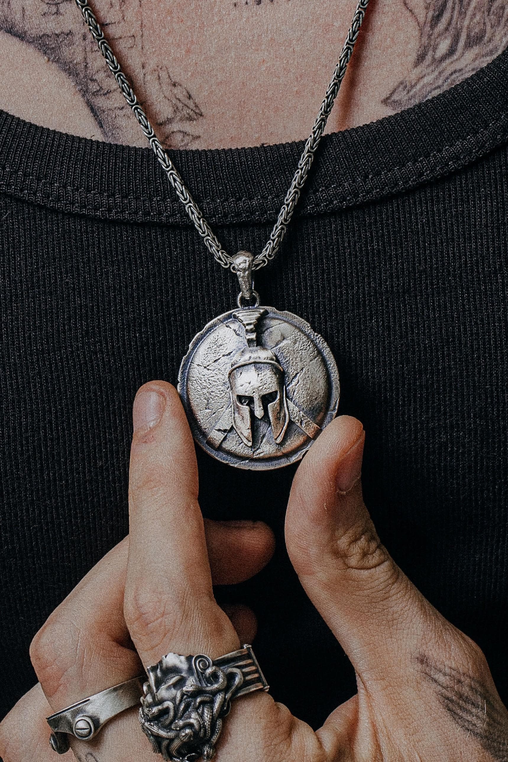 Spartan necklace - Etsy 日本