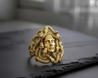 925スターリングシルバーリング、メデューサ・ゴルゴンヘッドデザイン
