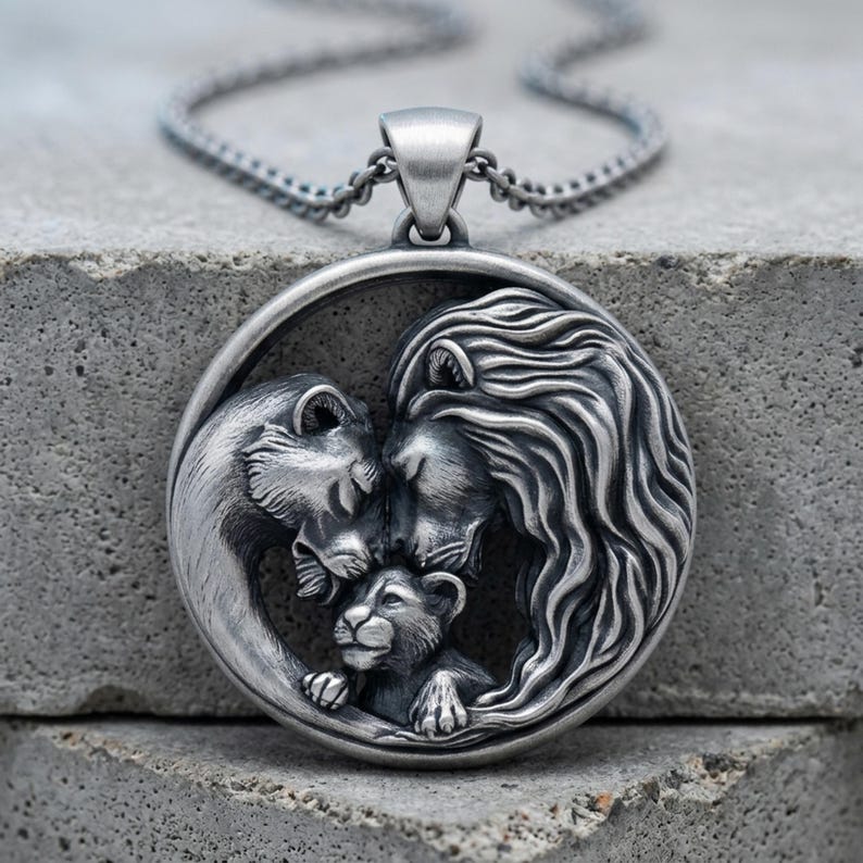 Löwenfamilien-Anhänger-Halskette, Sterlingsilber, Tieranhänger, Mutter-Vater-Junges-Schmuck, handgefertigtes 925er-Silber-Wildtiergeschenk, poliertes Familienband Bild 12
