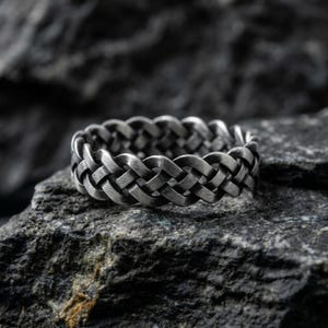 Celtic Knot Norse Ring, Handcrafted 925 Sterling Silver Viking-Inspired Design Unisex Jewelry Perfect Gift Lovers of Celtic & Norse Heritage