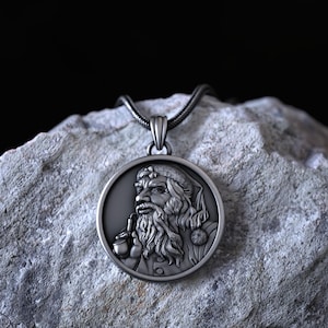 Vintage Santa Claus Necklace Christmas Spirit 925 Sterling Silver Pendant Holiday Gift Unique Handcrafted Santa Jewelry Christmas Accessory