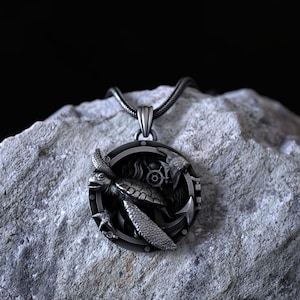 Exquisite Sea Turtle Pendant Necklace 925 Sterling Silver Ocean Life Jewelry with Anchor Starfish Marine Theme Charm for Nature Lovers