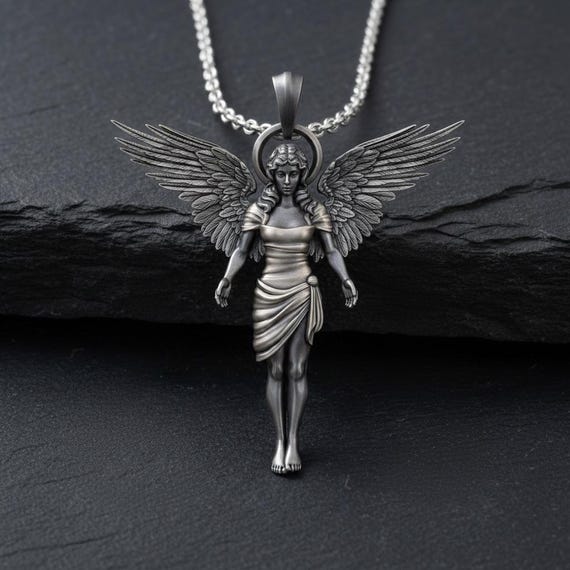 ネックレス・ペンダント Necklaces of Guardian of the Spirit Guardian Angel Pendant 925 Sterling Silver Oxidized Finish Winged