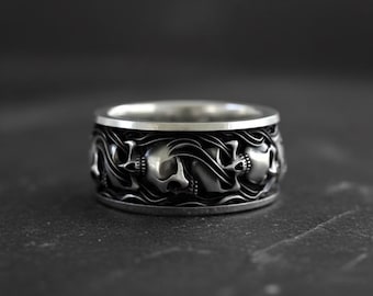 Gorgeous Skull Ring, Handmade Skull Engraved Biker Ring, Men Statement Band, Gothic Jewelry, Sterling Silver Wedding Band, Boyfriend Gift
