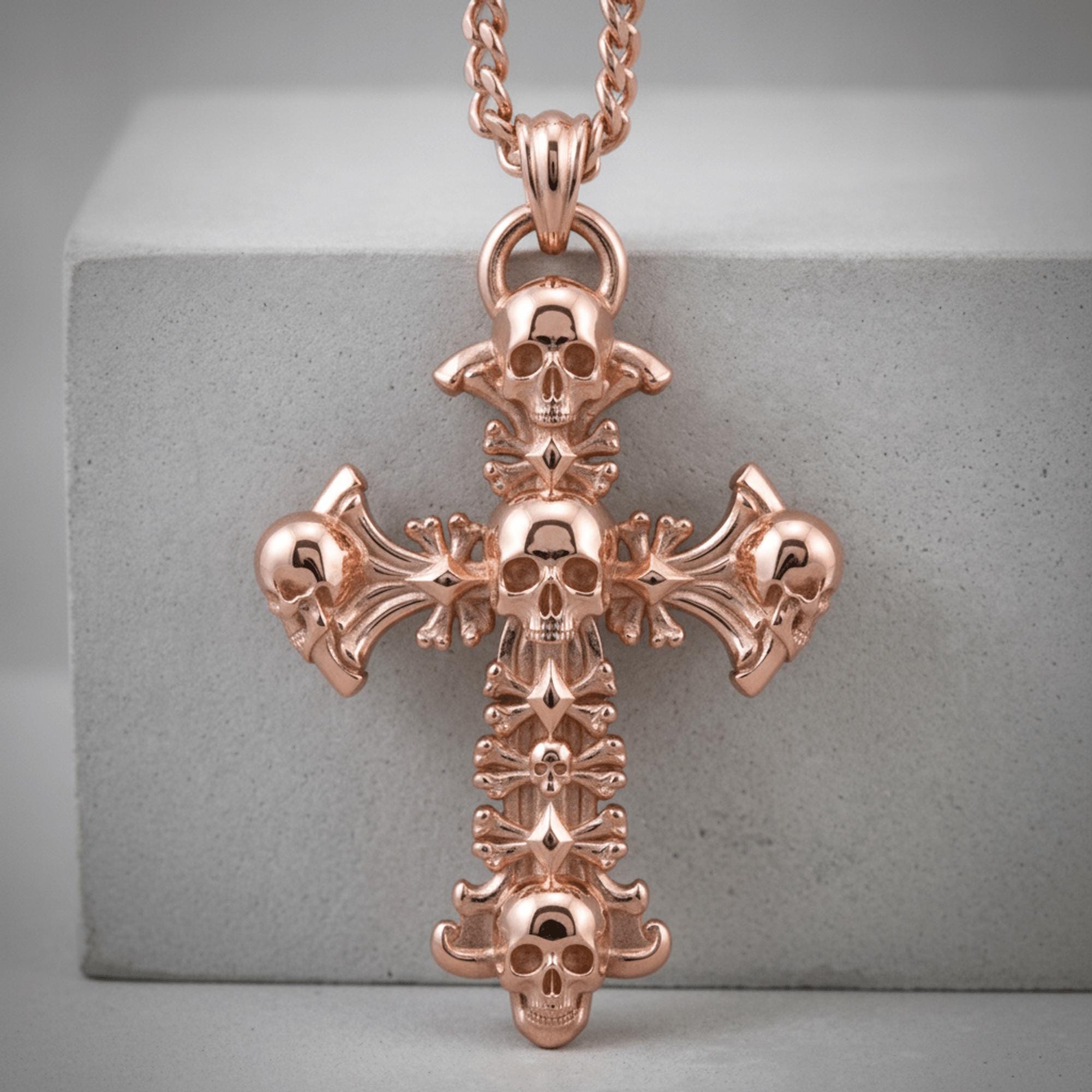 精巧な925スターリングシルバーのスカルクロスネックレス、エッジの