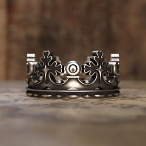 Gorgeous Crown Ring, 925 Sterling Silver Thumb Ring, Men Statement Ring, Everyday Jewelry, Unique Crown Band, Gift for Him, Engagement Gift