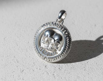 Memento Mori Gemini Zodiac Necklace 925 Sterling Silver Twin Skull