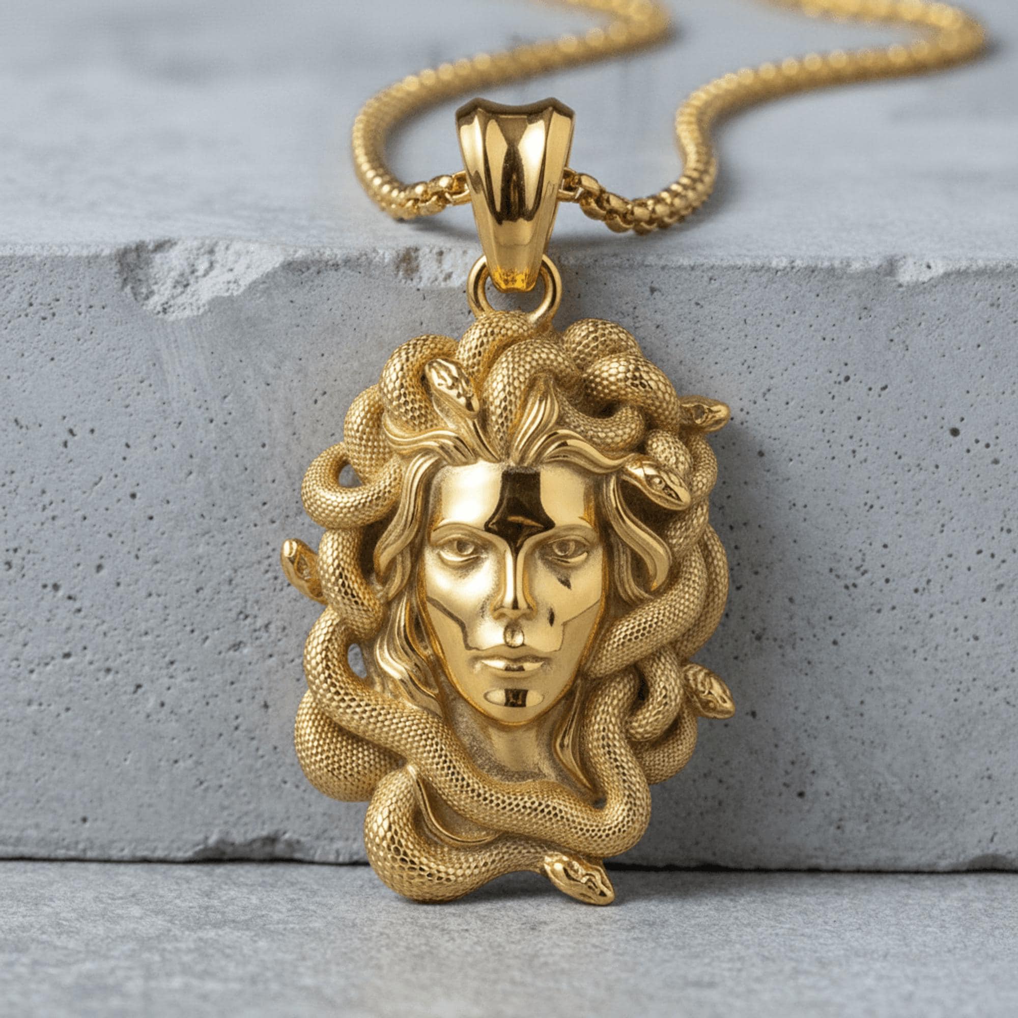 925 Sterling Silver Gold Vermeil Medusa Pendant Greek Mythology