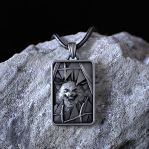 Fierce Wolf Breaking Through 925 Sterling Silver Necklace, Engraved Wolf Head Pendant for Men, Gothic Wolf Totem Amulet Jewelry