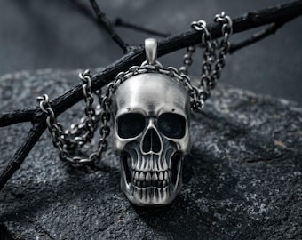 Human Skull 925 Sterling Silver Necklace - Artisan Crafted Pendant, Gothic Elegance, Perfect for Edgy Fashion Silver Jewelry Collectors
