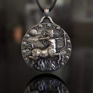 Wisiorek ze znakiem zodiaku Strzelca, srebro próby 925, ręcznie robiona biżuteria inspirowana astrologią, symbol przygody i optymizmu dla obu płci, unikatowy egzemplarz