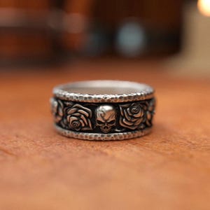 925 Sterling Silver Ring, Forged Roses Skull Design Hammered Finish, Wedding Band, Unique Goth Artistry, Handcrafted Elegance, Men's Women's